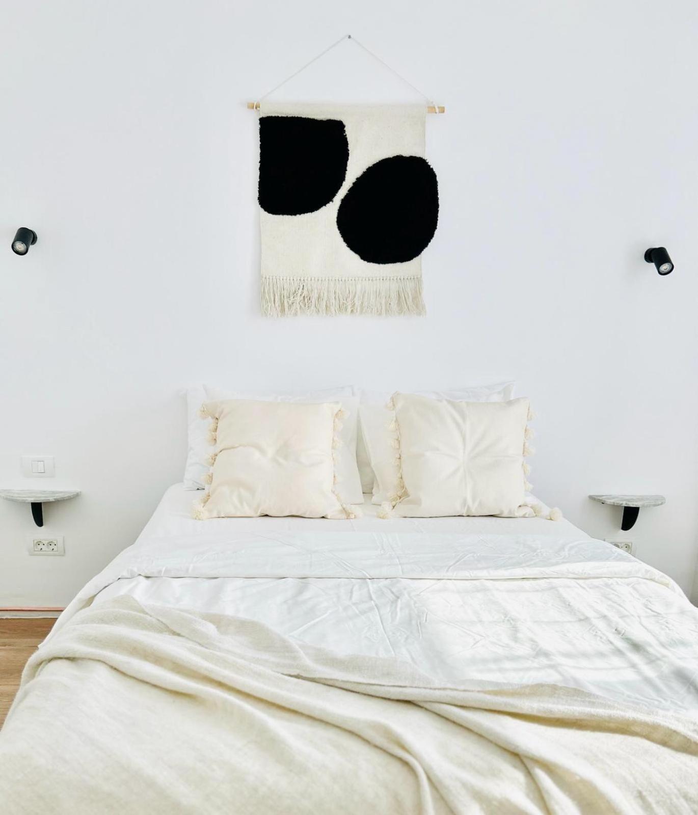 Apartamento Urban Parkside Retreat Cozy 2-Bed Ap By Metro Bucarest Exterior foto