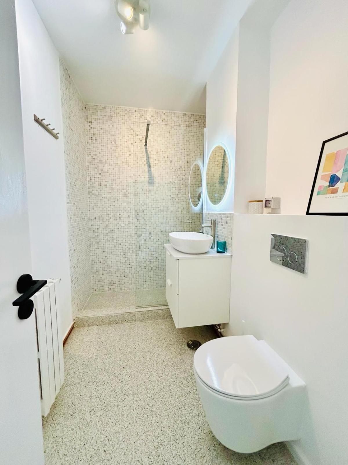 Apartamento Urban Parkside Retreat Cozy 2-Bed Ap By Metro Bucarest Exterior foto